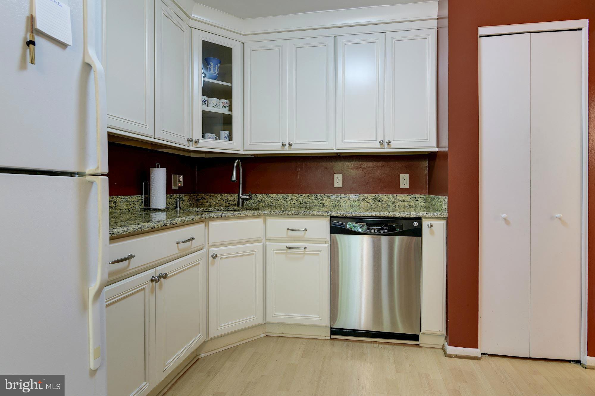 12904 Buccaneer Road Silver Spring, MD 20904 - Photo 13 of 30 Kitchen
