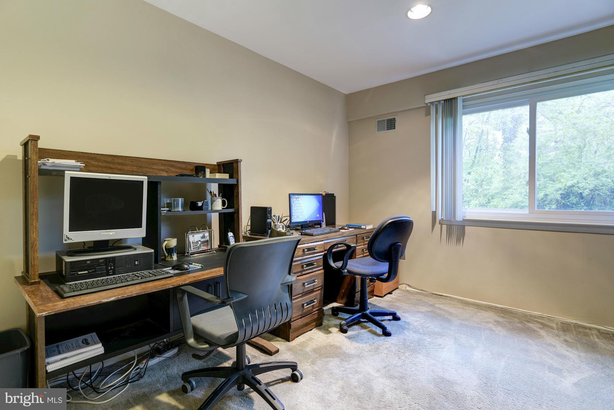 12904 Buccaneer Road Silver Spring, MD 20904 - Photo 17 of 30 Main Level Office/5th Bedroom