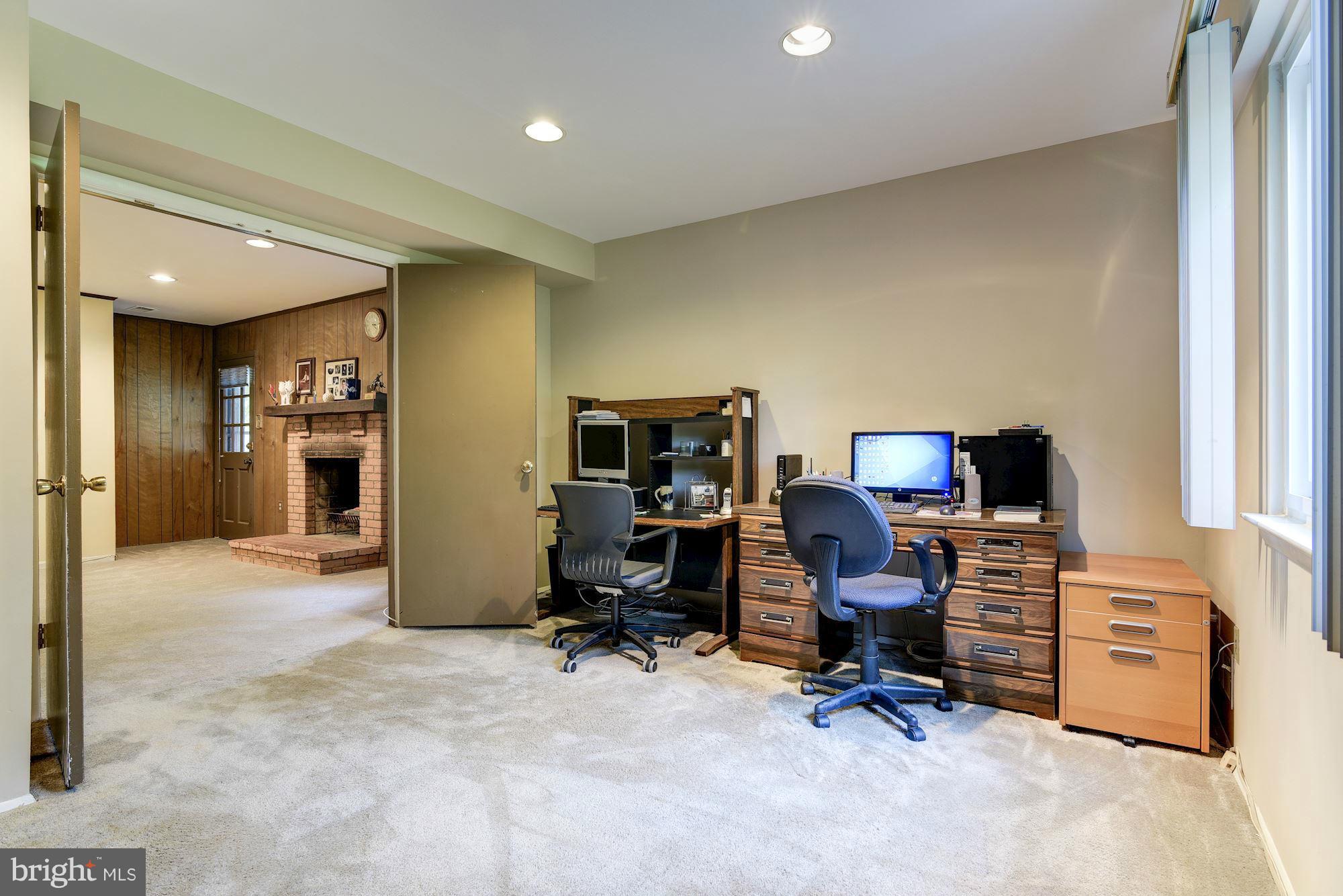 12904 Buccaneer Road Silver Spring, MD 20904 - Photo 18 of 30 Main Level Office/5th Bedroom