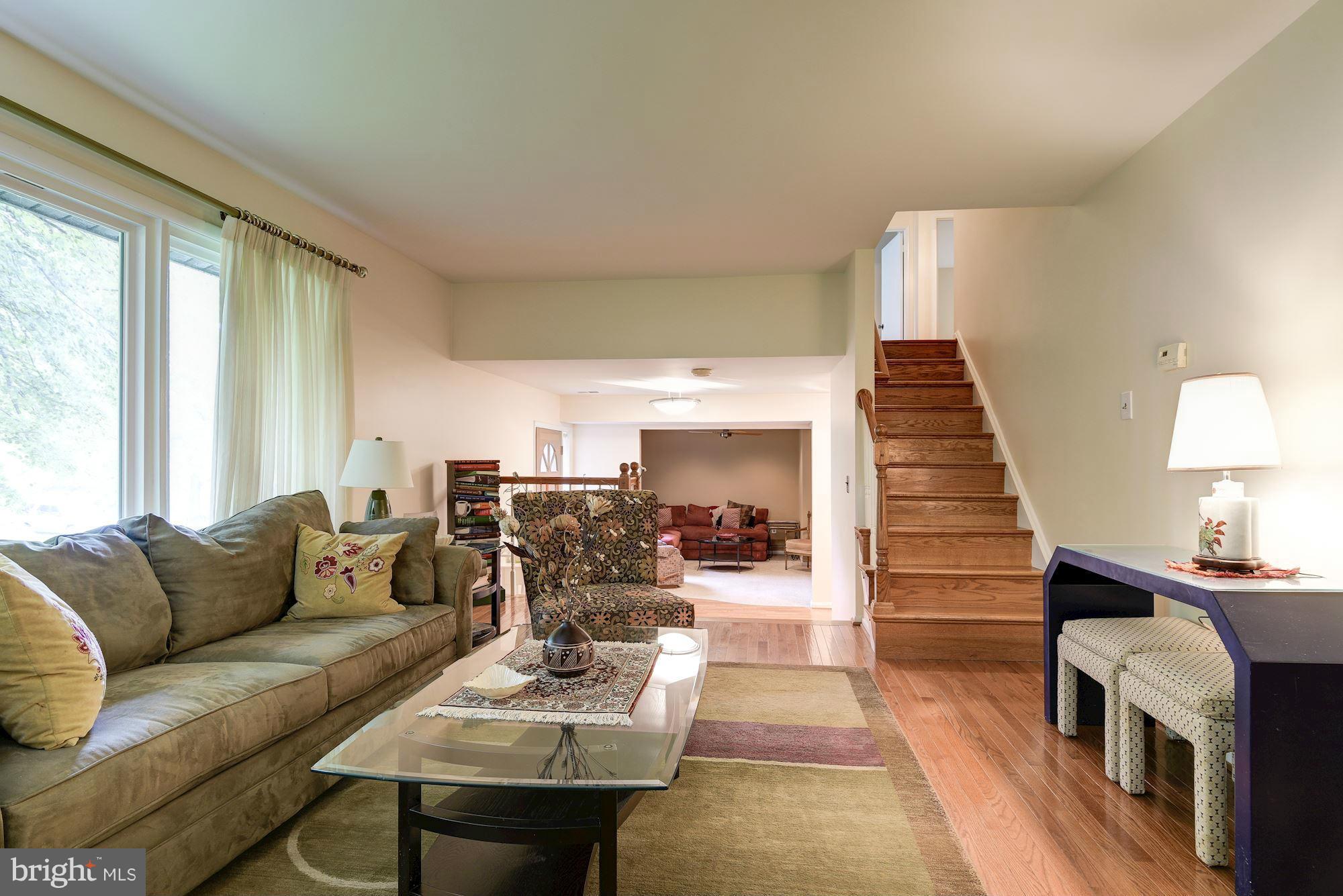 12904 Buccaneer Road Silver Spring, MD 20904 - Photo 6 of 30 Living Room
