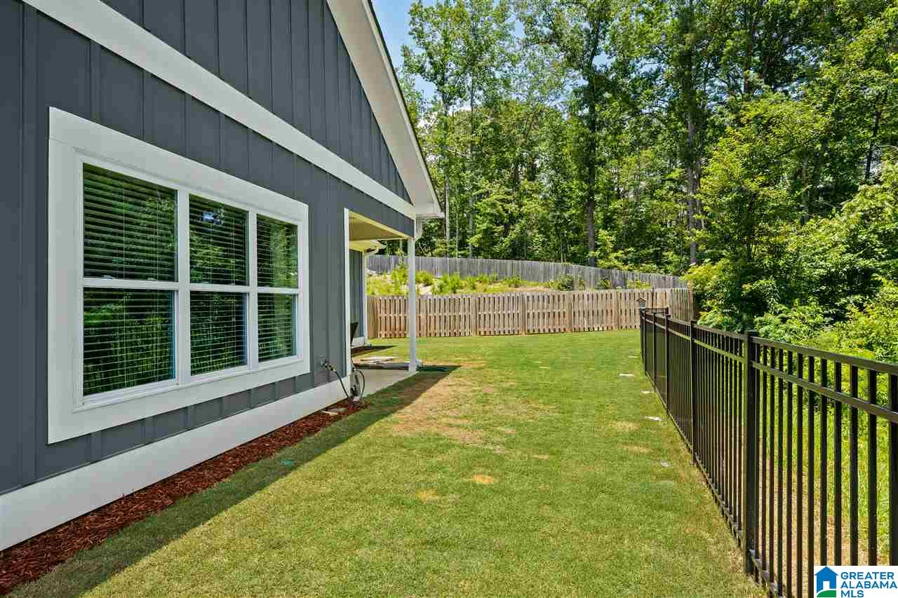 1465 Valley Trace Birmingham, AL 35210 - Photo 31 of 34