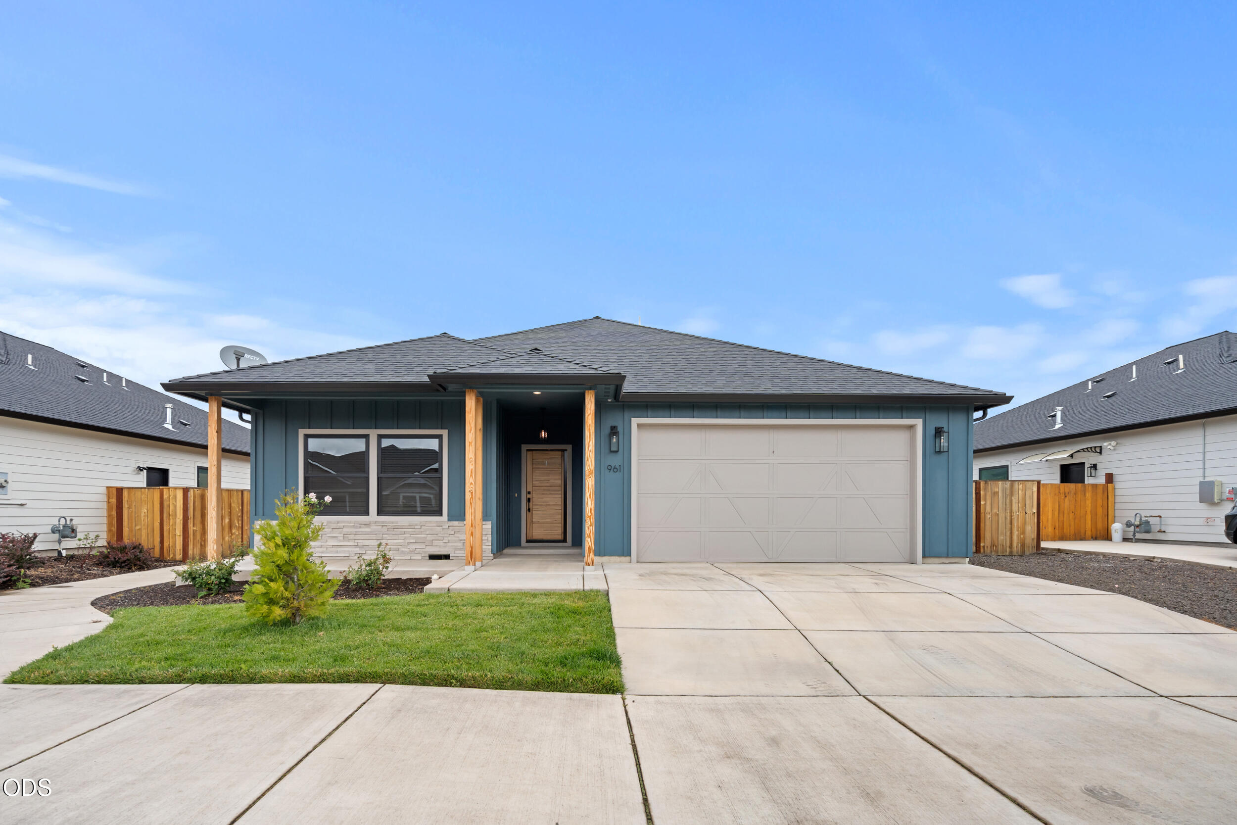 961 Arrowhead Trail Eagle Point, OR 97524 - Photo 44 of 47