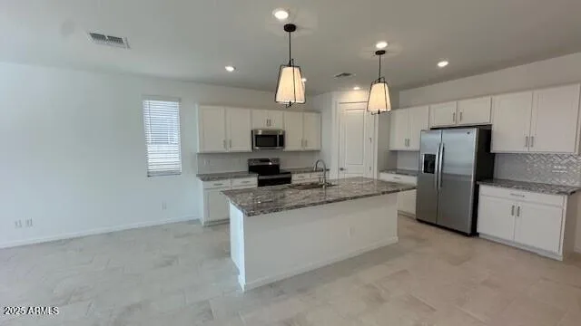 $439,950 | 25171 West La Salle Street, Buckeye, AZ 85326