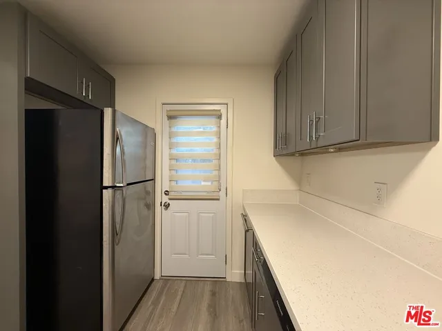 $4,200 | 1760 South Bentley Avenue, Unit 2, Los Angeles, CA 90025