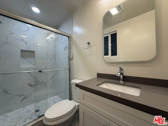 $4,200 | 1760 South Bentley Avenue, Unit 2, Los Angeles, CA 90025