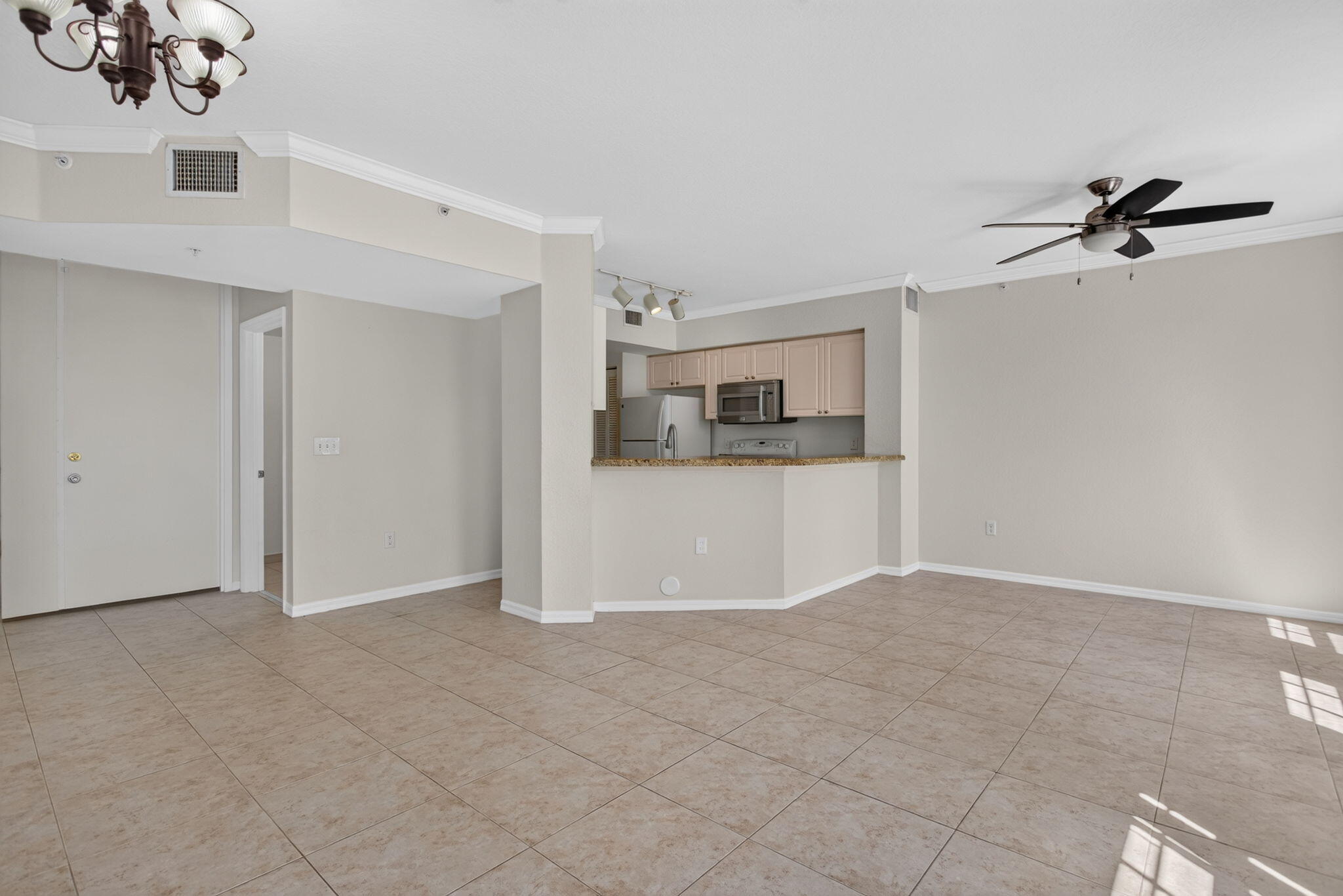 6380 West Sample Road, Unit 6380 Coral Springs, FL 33067 - Photo 5 of 35 5