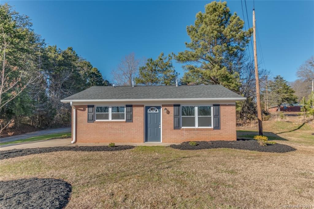 209 Roberson Road Forest City, NC 28043 - Photo 2 of 19 Gallery Image 2