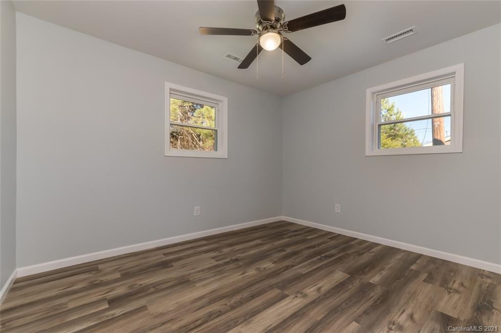 209 Roberson Road Forest City, NC 28043 - Photo 8 of 19 Gallery Image 8