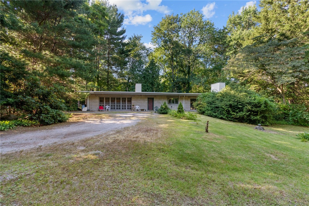 32 Atherton Road East Greenwich, RI 02818 - Photo 9 of 24