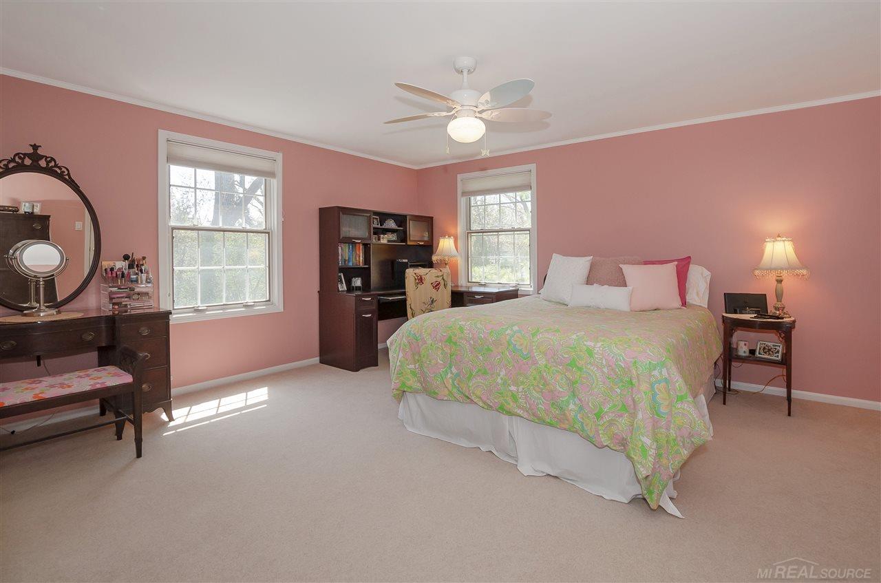 1415 South Renaud Road Grosse Pointe Woods, MI 48236 - Photo 43 of 65