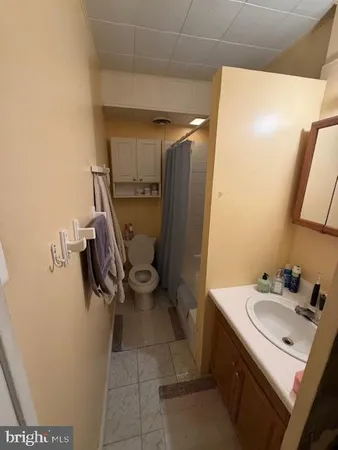 $1,200 | 1422 Fanshawe Street, Philadelphia, PA 19111