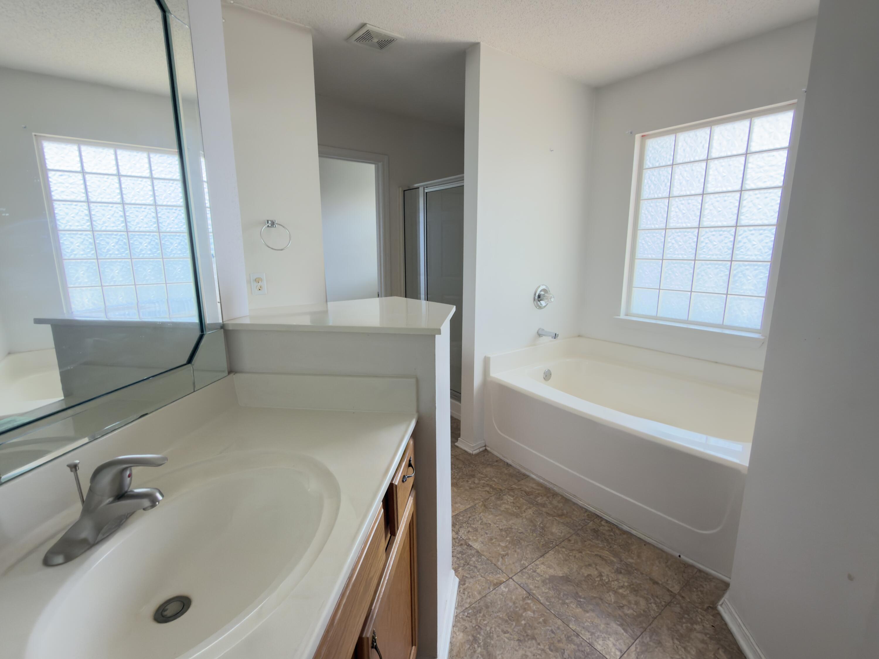 688 Brunson Street Crestview, FL 32536 - Photo 15 of 27 master bath