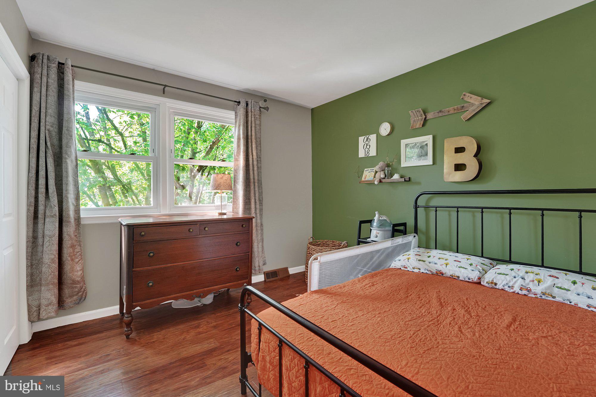 13 Higgins Road Newark, DE 19711 - Photo 25 of 37 Wonderful Bedroom 4 w/Organized Closet System