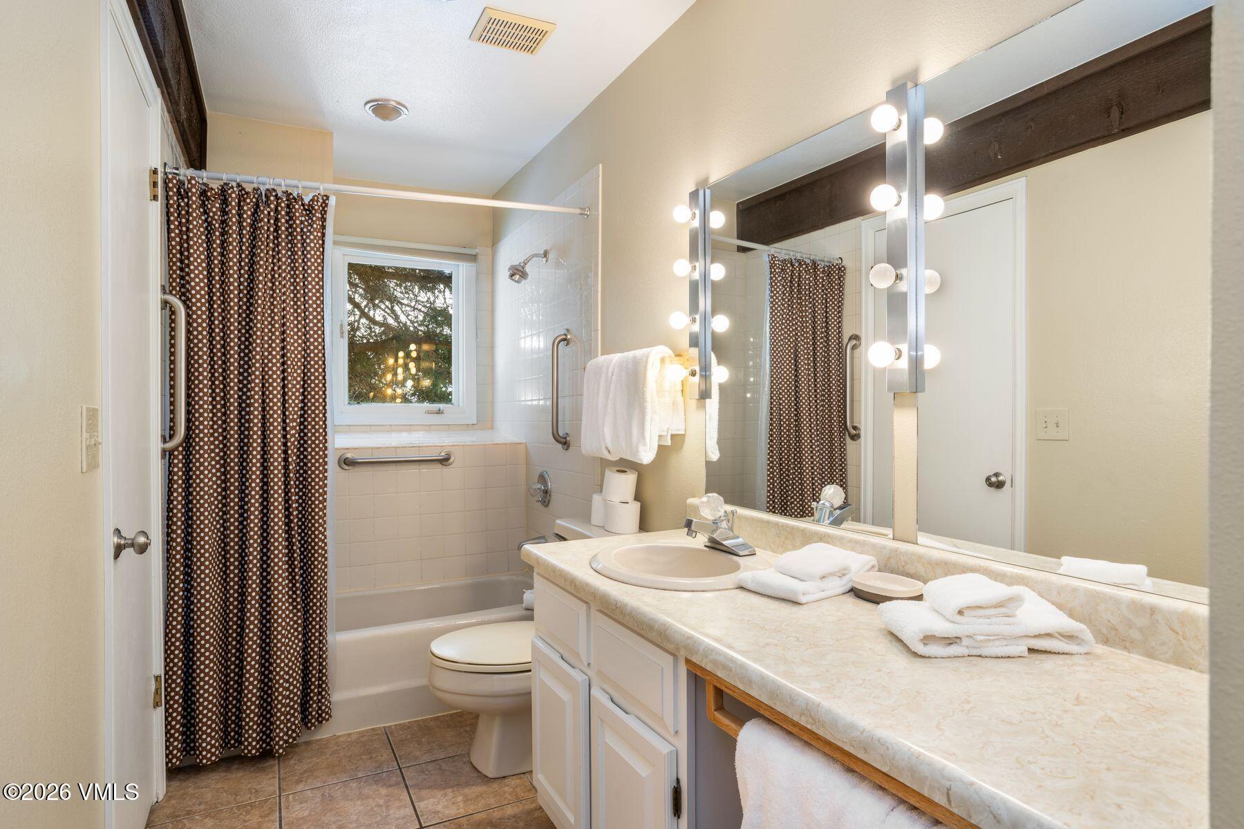 2620 Bald Mountain Road, Unit A Vail, CO 81657 - Photo 23 of 41 Bathroom