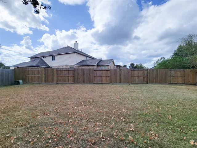 $2,850 | 25219 Piney Heights Lane, Spring, TX 77389