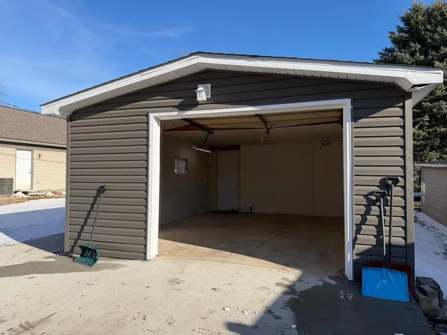 $173,900 | 1017 Benson Road, Montevideo, MN 56265