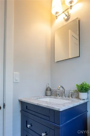 $4,500 | 57 East Lake Street, Skaneateles, NY 13152