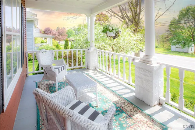 $3,800 | 57 East Lake Street, Skaneateles, NY 13152