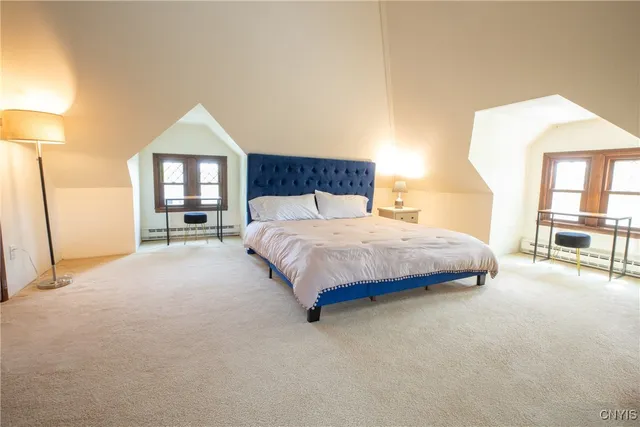 $3,800 | 57 East Lake Street, Skaneateles, NY 13152