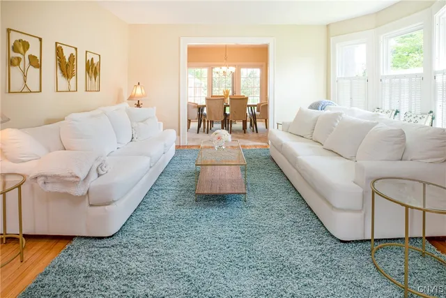 $3,800 | 57 East Lake Street, Skaneateles, NY 13152