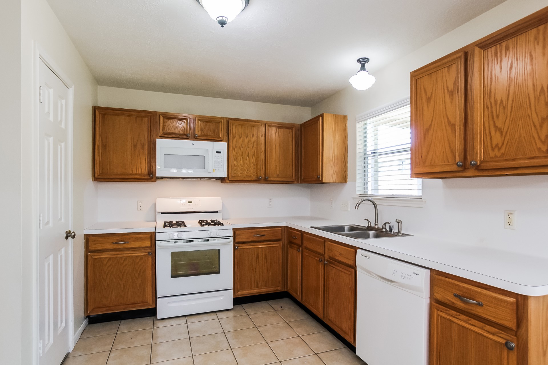 2715 Fox View Circle Spring, TX 77386 - Photo 7 of 16