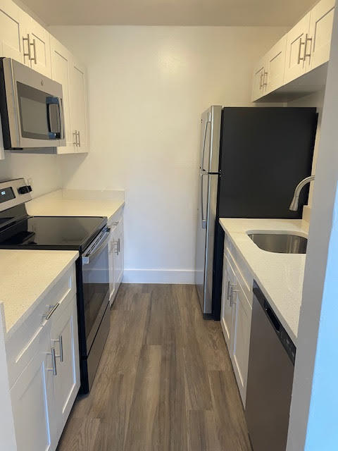 4501 West McNab Road, Unit 20 Pompano Beach, FL 33069 - Photo 2 of 17 kitchen1