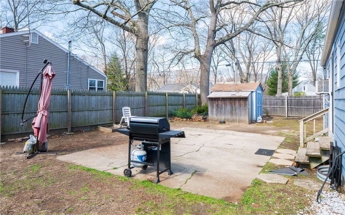 48 Strawberry Field Road Warwick, RI 02886 - Photo 25 of 27 Gallery Image 25