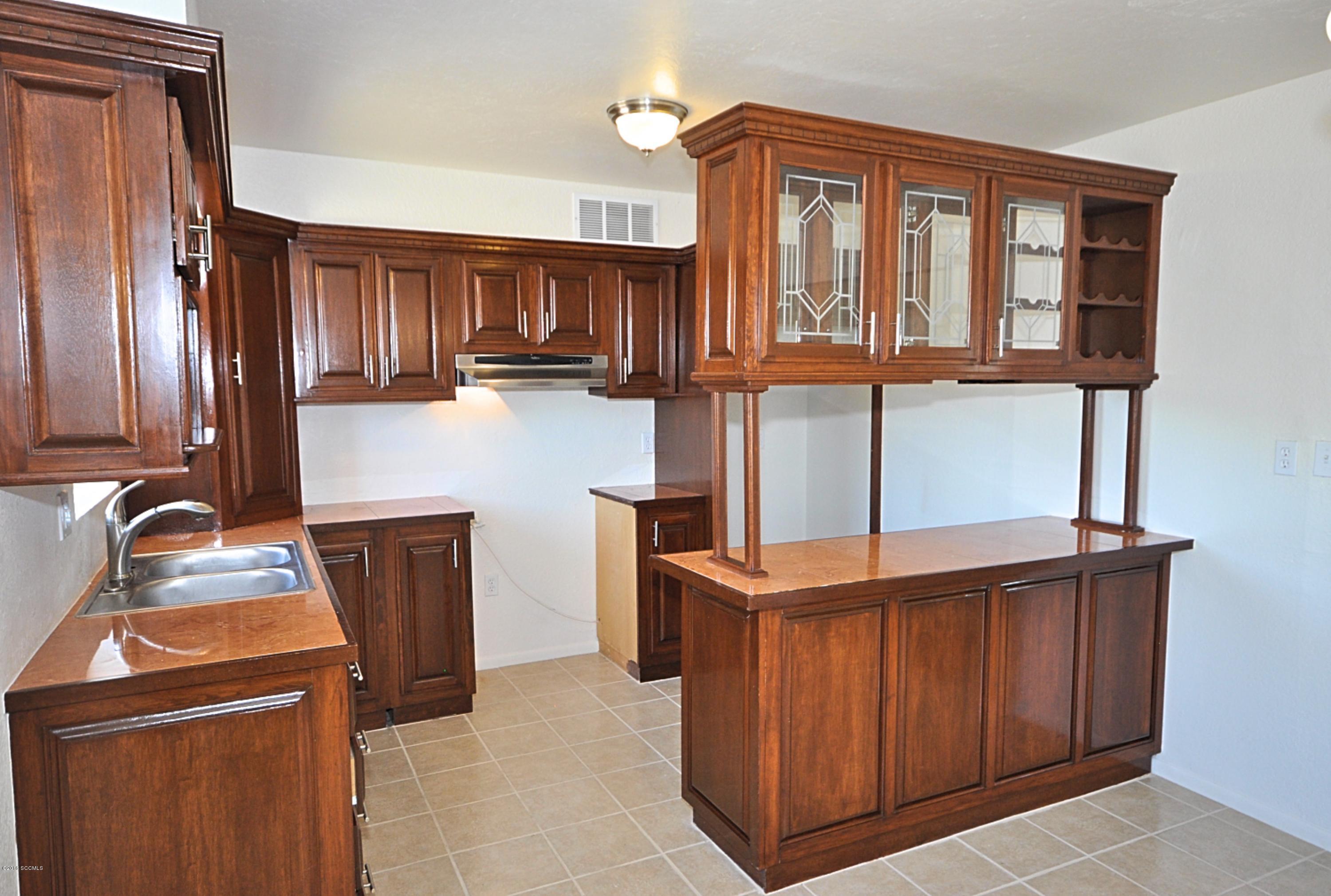 421 Via Calandria Rio Rico, AZ 85648 - Photo 4 of 13