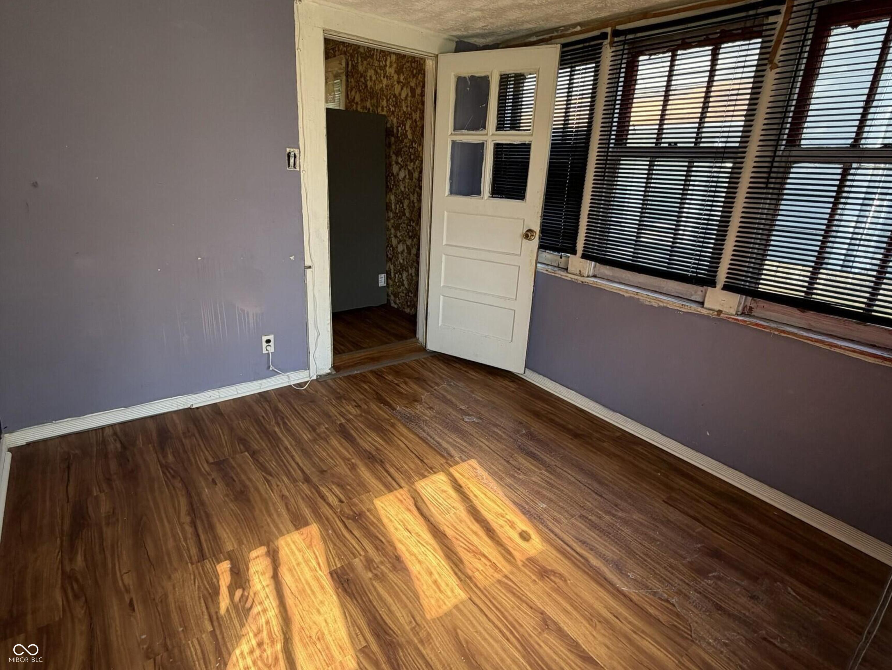 3741 Ruckle Street Indianapolis, IN 46205 - Photo 13 of 32