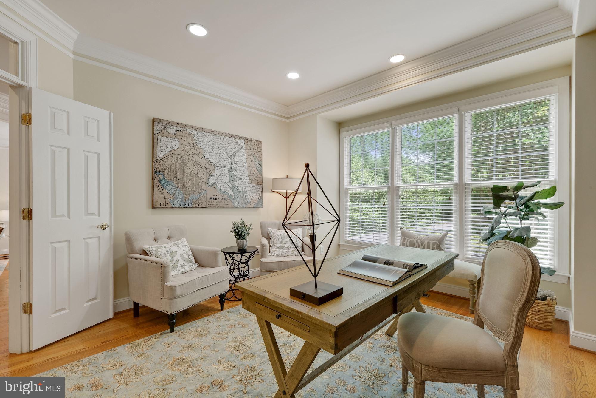 9448 Seven Locks Road Bethesda, MD 20817 - Photo 14 of 46 Library/Office