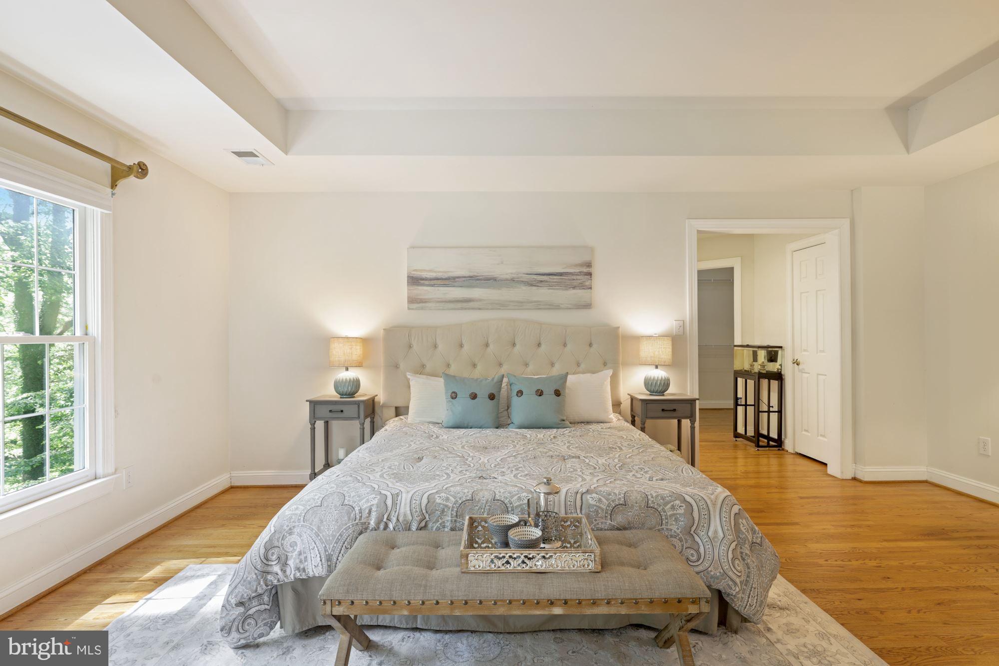 9448 Seven Locks Road Bethesda, MD 20817 - Photo 28 of 46 Owners Suite, tray ceiling