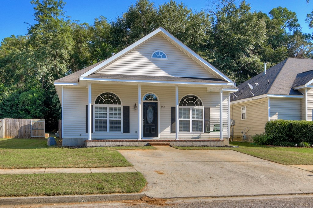 237 Spring Oak Lane North Augusta, SC 29841 - Photo 3 of 27 Gallery Image 3