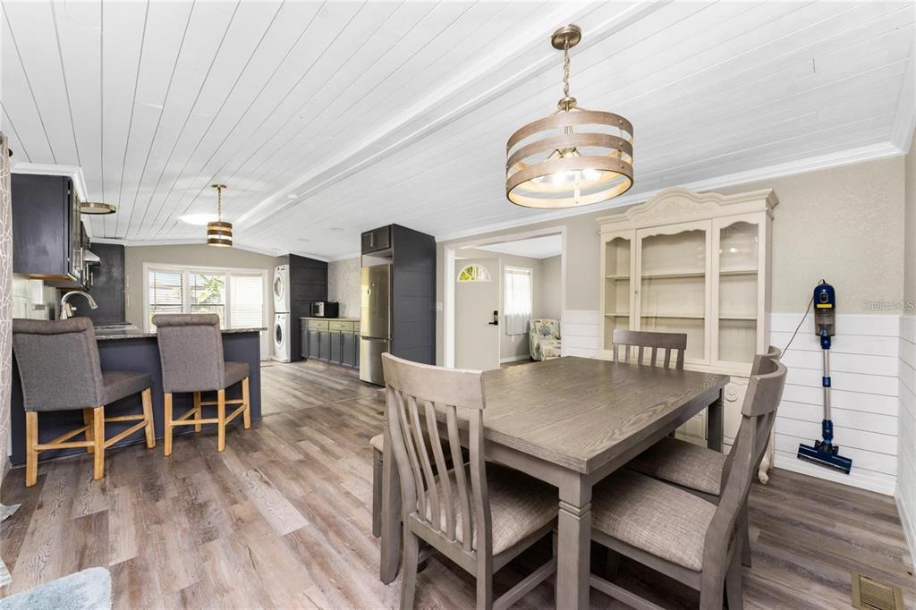 15430 Olive Circle Punta Gorda, FL 33955 - Photo 4 of 51