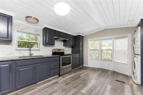 $1,750 | 15430 Olive Circle, Punta Gorda, FL 33955