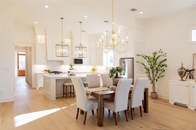 $609,500 | 2242 Nikal Drive, Lake Charles, LA 70605