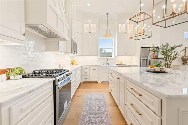 $609,500 | 2242 Nikal Drive, Lake Charles, LA 70605