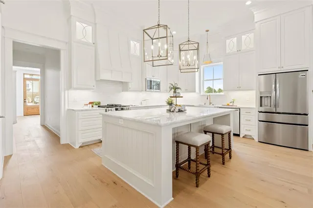 $609,500 | 2242 Nikal Drive, Lake Charles, LA 70605