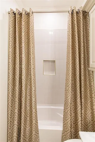 $609,500 | 2242 Nikal Drive, Lake Charles, LA 70605