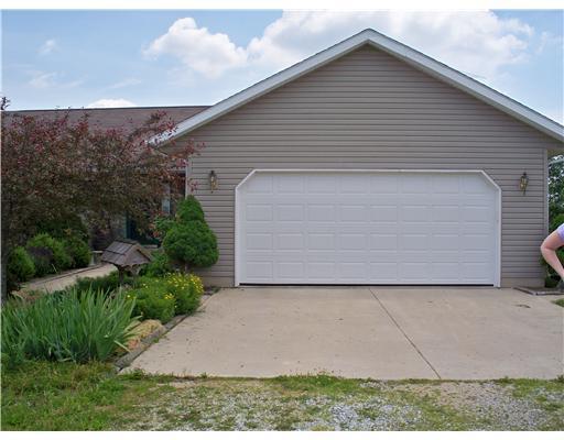 17360 Roettger Road New Bremen, OH 45869 - Photo 2 of 24