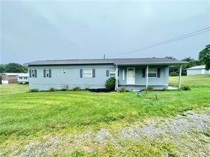 398 Walnut Hill Road Uniontown, PA 15401 - Photo 1 of 10