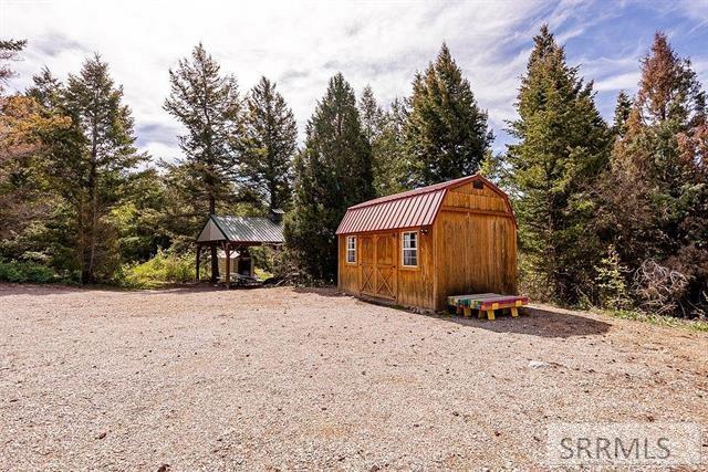 53 Squaw Creek Road Bancroft, ID 83217 - Photo 22 of 52
