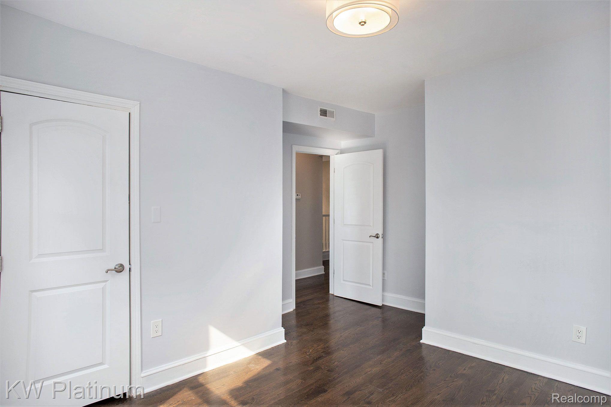 73 Edison Street Detroit, MI 48202 - Photo 23 of 35 Gallery Image 23