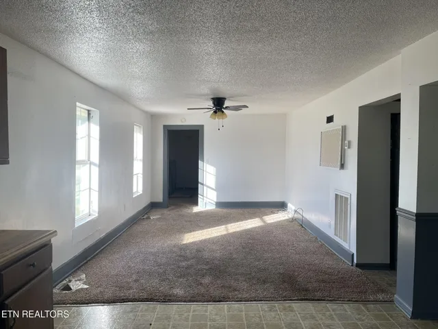 $299,900 | 4505 Sing Lane, Louisville, TN 37777