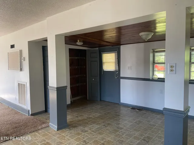 $299,900 | 4505 Sing Lane, Louisville, TN 37777