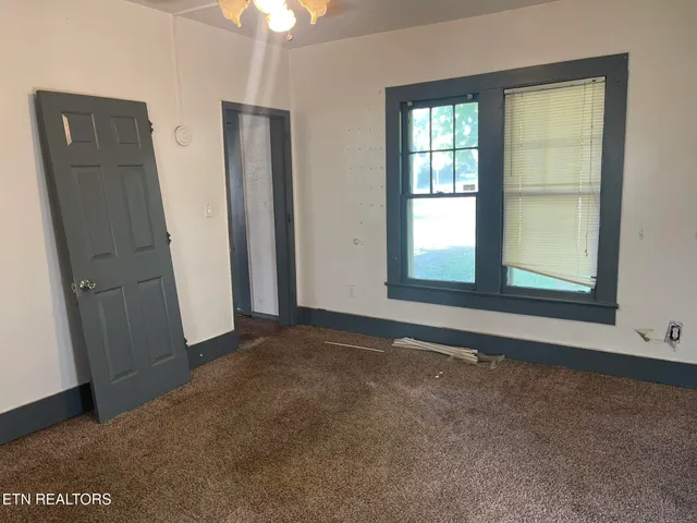 $299,900 | 4505 Sing Lane, Louisville, TN 37777