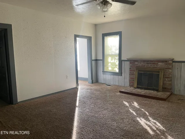 $299,900 | 4505 Sing Lane, Louisville, TN 37777