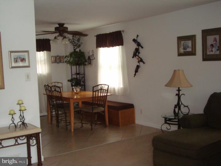 3828 Andrea Road Philadelphia, PA 19154 - Photo 7 of 17 Dining Room