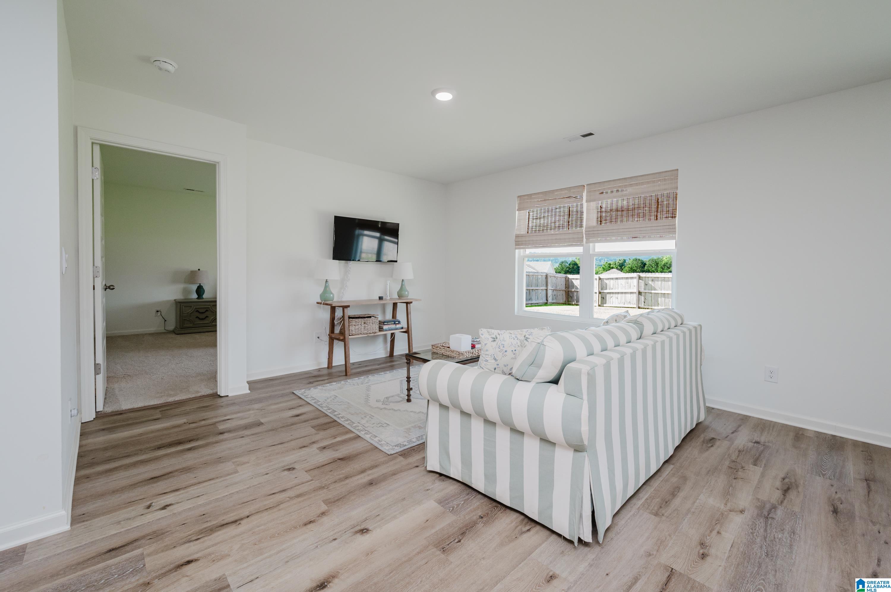 6982 Southern Trace Loop Leeds, AL 35094 - Photo 17 of 46