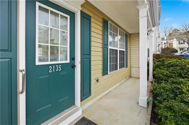 $349,000 | 2135 Kilmington Square, Alpharetta, GA 30009
