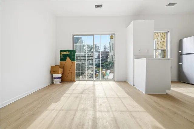 $349,000 | 2135 Kilmington Square, Alpharetta, GA 30009